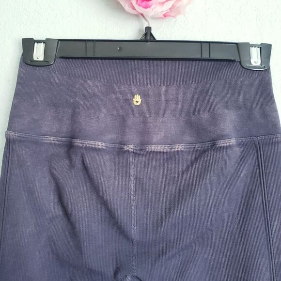 Spiritual Gangster Washed Dark Gray‎ Self Love Leggings - Picture 4 of 7